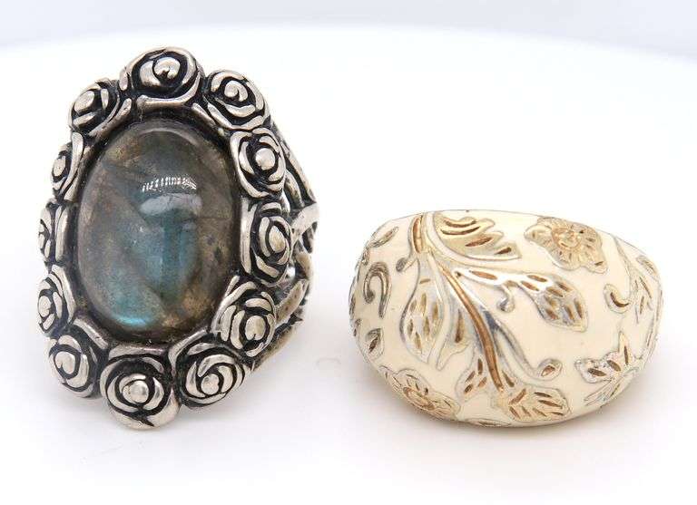 Group Lot of 2 Vintage 925 Sterling Silver Rings