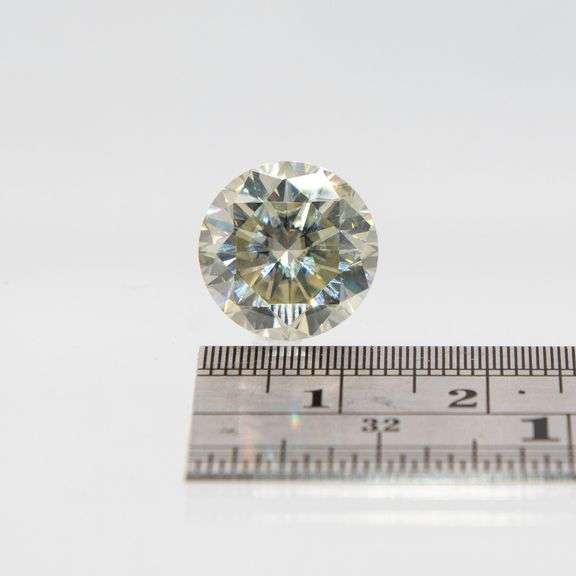 Huge 7.07 Ct "TITANIUM PLUS"  Brilliant Round Cut Fire Moissanite