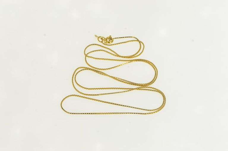 14K Yellow Gold 0.7mm Square Chain Vintage Box Link Necklace