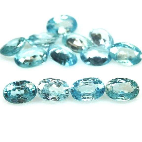 Brilliant 8.69ct sea foam blue Zircon set