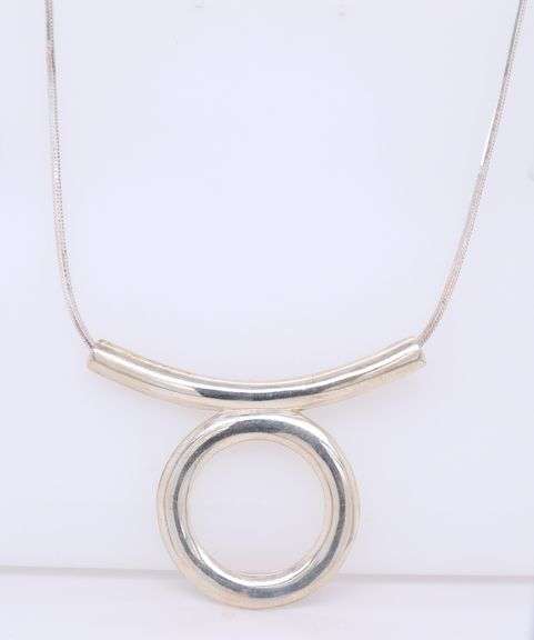 Italian Sterling Silver Circle Necklace