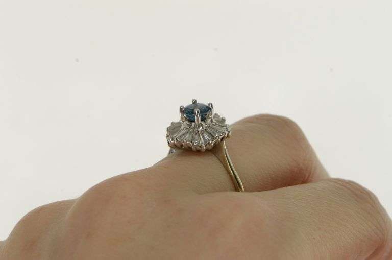 18K White Gold 2.75 Ctw Blue Topaz Diamond Engagement Ring