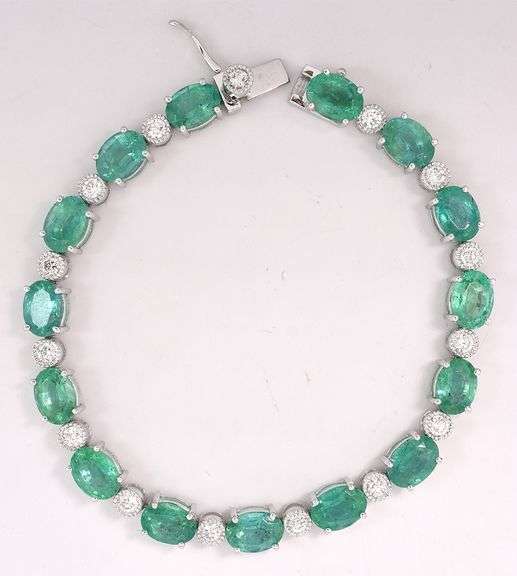 Glamorous Natural Emerald and Diamond Bracelet In White Gold