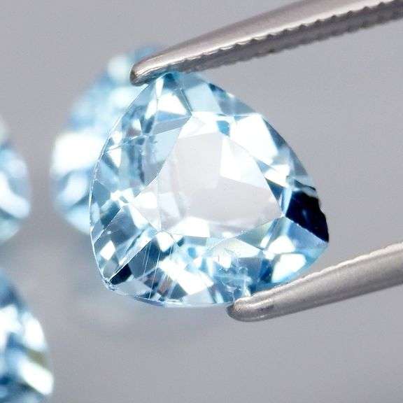 Top tier 8.59ct 4 pc sky blue Topaz set