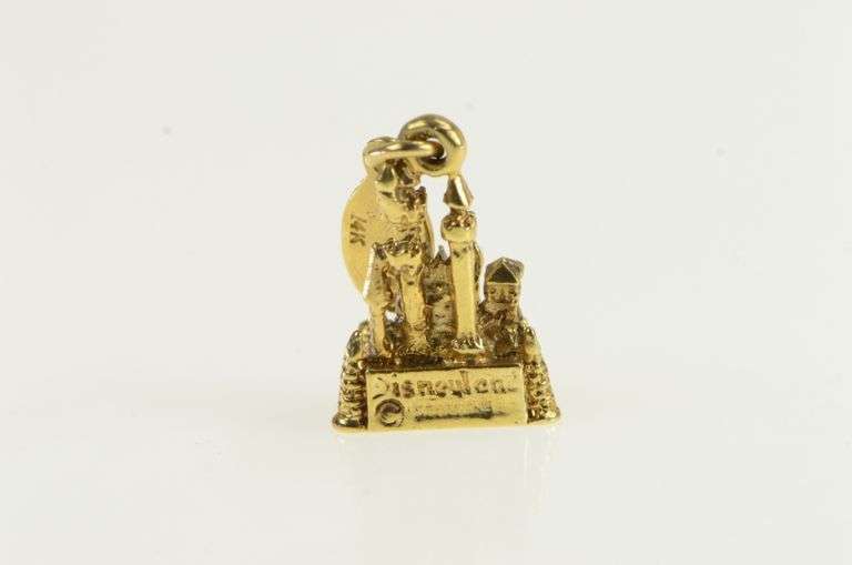 14K Yellow Gold Disneyland Ornate Magic Castle Souvenir Charm/Pendant