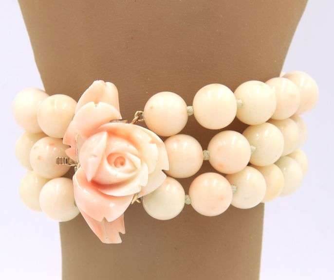Vintage Angel Skin 3 Row 10-11mm Coral Bracelet