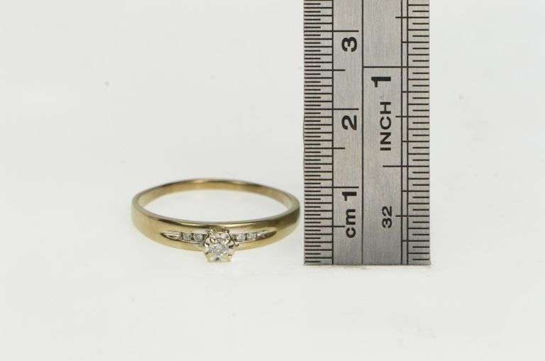 10K Yellow Gold Retro Ornate Diamond Classic Promise Ring