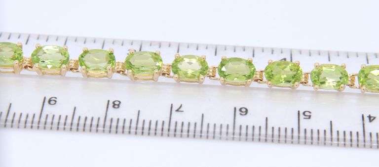 10KT Yellow Gold Peridot Tennis Bracelet