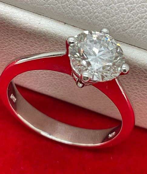 CERTIFIED BRAND NEW 14K WHITE GOLD AND DIAMOND ENGAGEMENT RING. SOLITAIRE. 1.33 CARAT. LAB GROWN