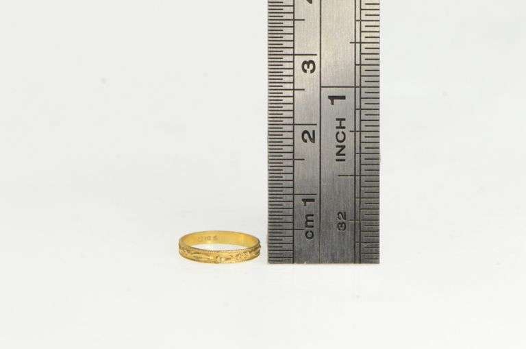 10K Yellow Gold Victorian Child's Band Ornate Pattern Baby Ring