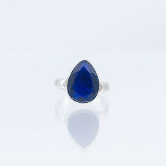Beautiful Dark Blue Sapphire 4 Piece Jewelry Set