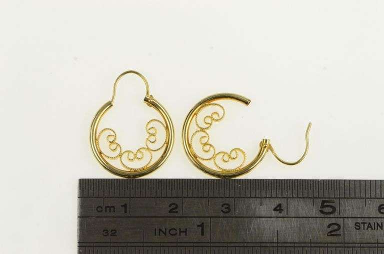 14K Yellow Gold Ornate Scroll Filigree 16.4mm Vintage Hoop Earrings
