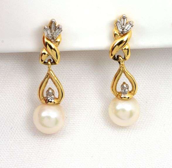 Feminine 14k Pearl & Diamond Dangle Earrings