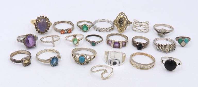 Big Group Lot of Vintage 925 Sterling Silver Rings