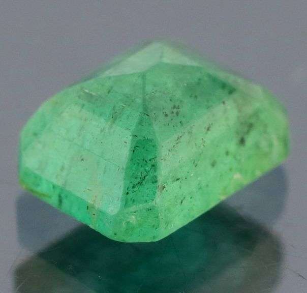 Vivid green! Unheated! 1.54ct Colombian Emerald