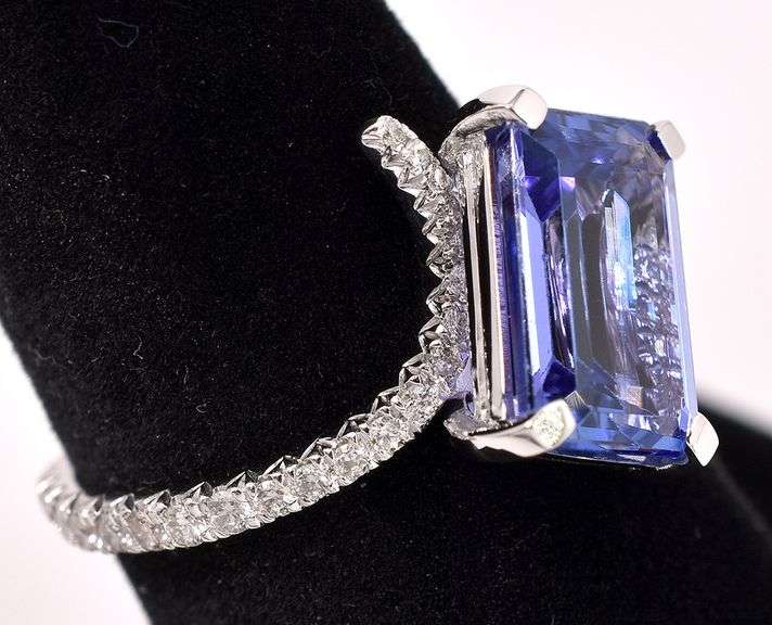 Delightful Tanzanite and Diamond Ring in 18K White Gold