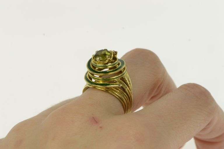 14K Yellow Gold Peridot Ruby Enamel Swirl Domed Cocktail Ring