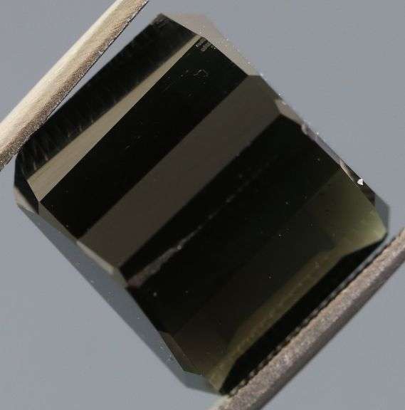 Elegant 9.90ct midnight Tourmaline