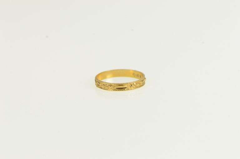 10K Yellow Gold Victorian Child's Band Ornate Pattern Baby Ring