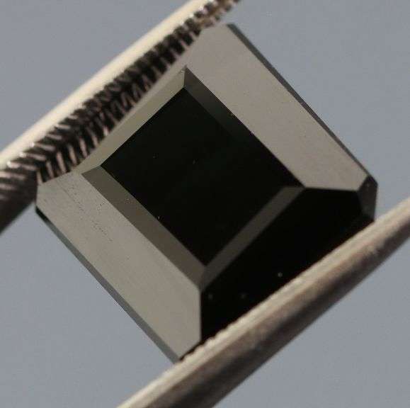 Elegant 9.90ct midnight Tourmaline