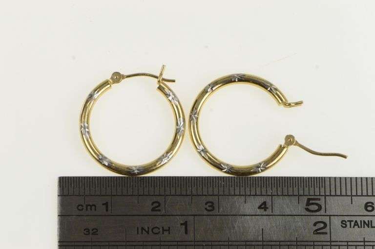 14K Yellow Gold 20.5mm Two Tone Design Vintage Hoop Earrings