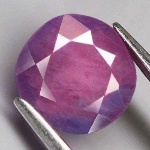 Exciting 2.40ct Winza Ruby