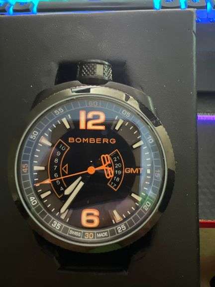 Bomberg Bolt-68 GMT