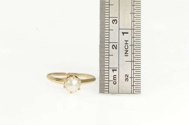 10K Yellow Gold Victorian Ornate Pearl Classic Vintage Ring