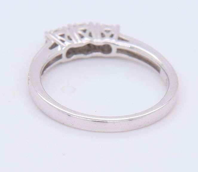 Sterling Silver Diamond Ring