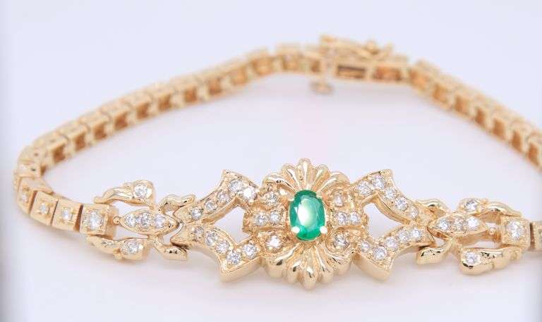 Majestic Yellow Gold Emerald and Diamond Bracelet
