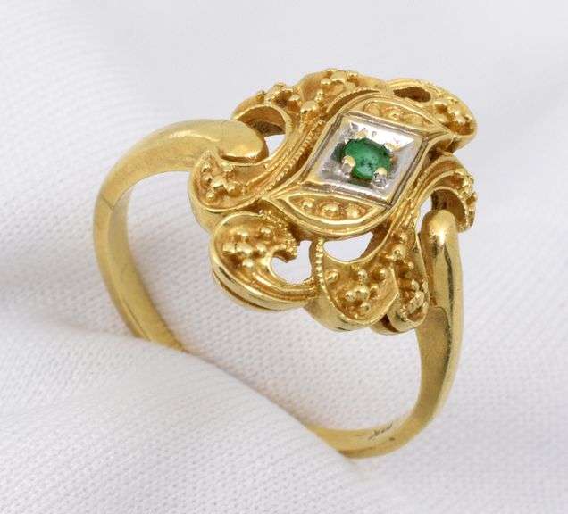 Fascinating Emerald Ring