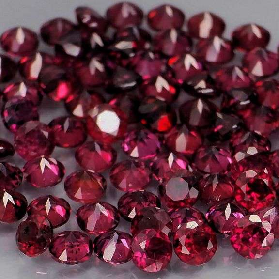 Premium diamond cut 7.77ct Rhodolite Garnet set