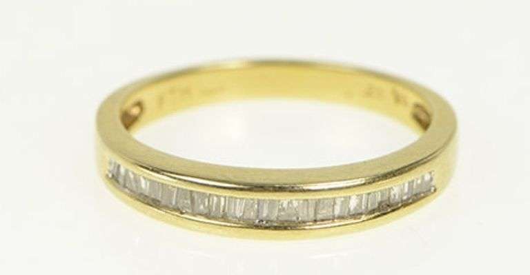 10K Yellow Gold Baguette Diamond Classic Wedding Band Ring