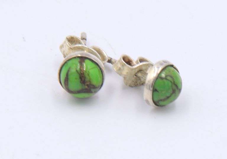 Lot of Vintage 925 Sterling Silver Green Mojave Turquoise Necklace, Dangle Earrings and Stud Earrings