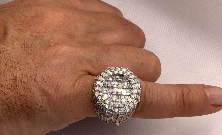 GLAMOROUS 14K TWO TONE ROSE AND WHITE 14K GOLD MEN’S DIAMOND RING