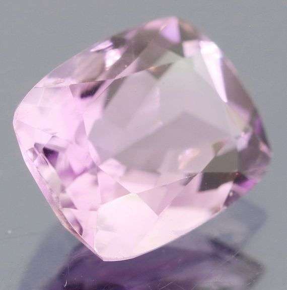 Vibrant! 2.73ct violet Amethyst