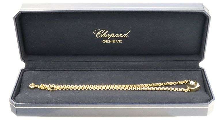 Chopard 0.25ct Diamond Les Chaines Bezel Set Heart Pendant Necklace in 18K W/Box