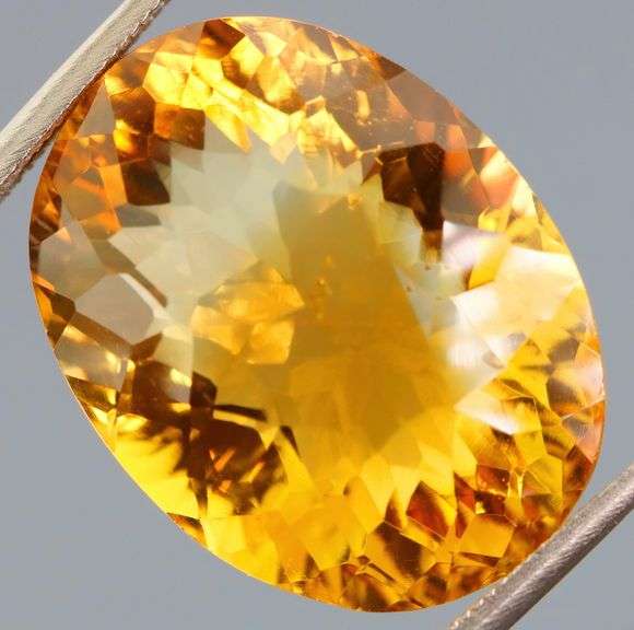 Big 17.38ct natural golden yellow Citrine
