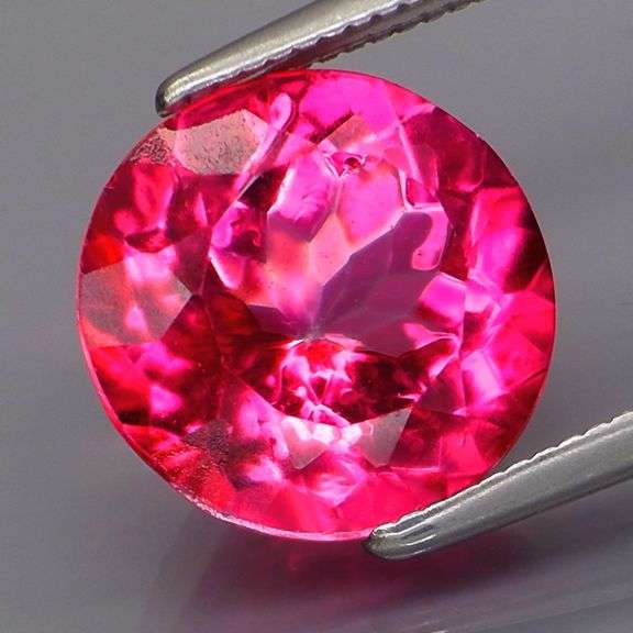 Captivating 4.11ct Brazilian pink Mystic Topaz!
