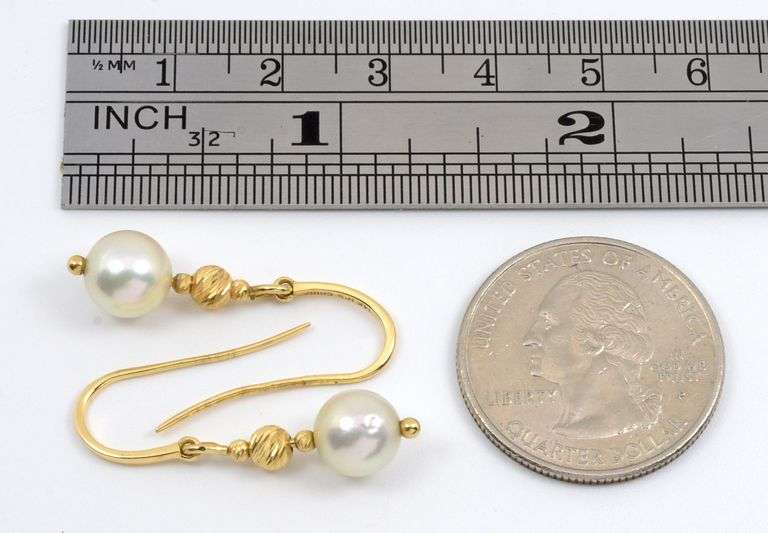 Pretty 14k and Pearl Dangle Earrings