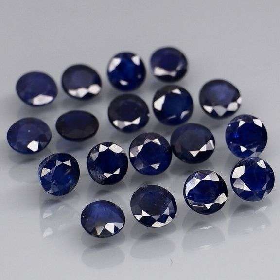 Heated only! 4.11ct top blue sapphire set