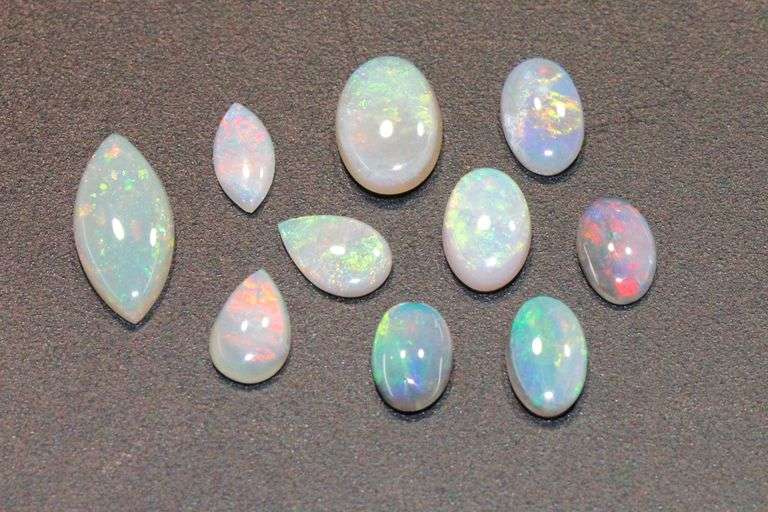 Flashy Lightning Ridge Opals - Lot of 10