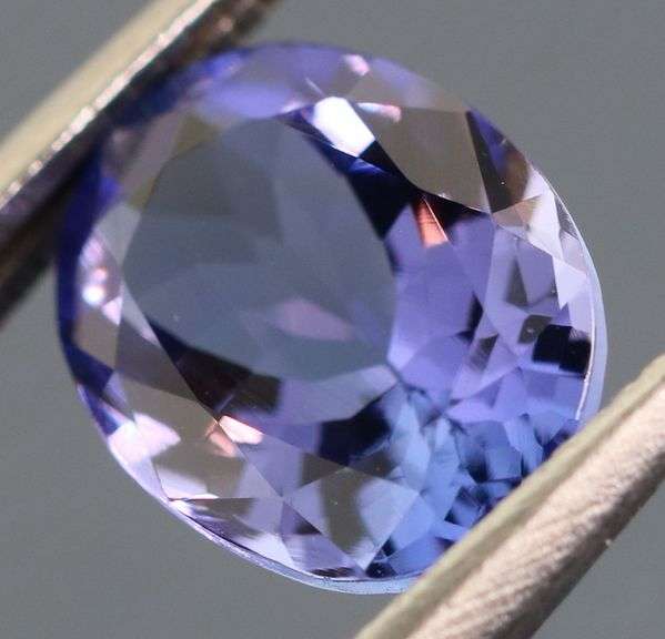 Vivid 1.55ct violet blue Tanzanite