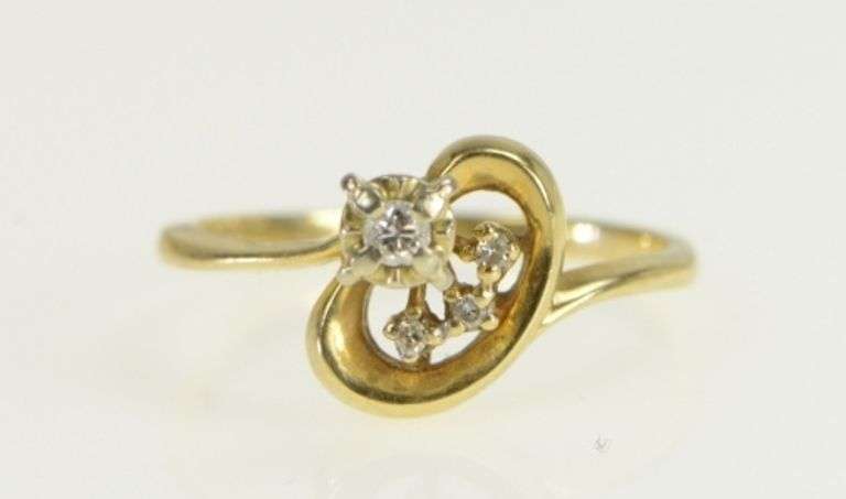 14K Yellow Gold Retro Diamond Vintage Promise Engagement Ring