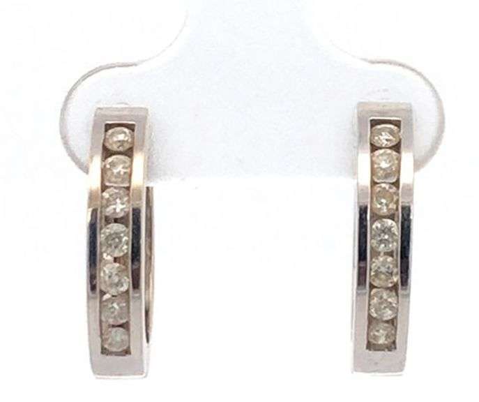 14K White Gold 0.42 Ctw Diamond Channel 17.6mm Hoop Earrings