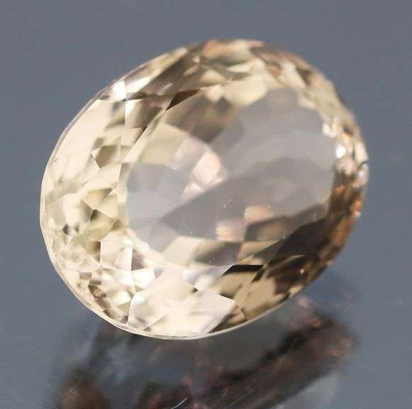 Captivating 13.48ct champagne Topaz