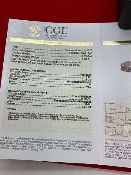 CERTIFIED BRAND NEW 14K WHITE GOLD AND DIAMOND ENGAGEMENT RING