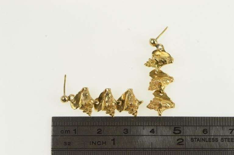 14K Yellow Gold Tiered Sea Conch Shell Vintage Dangle Earrings