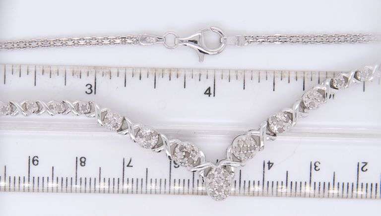 Sterling Silver Beautiful V Necklace With Diamond Pave.