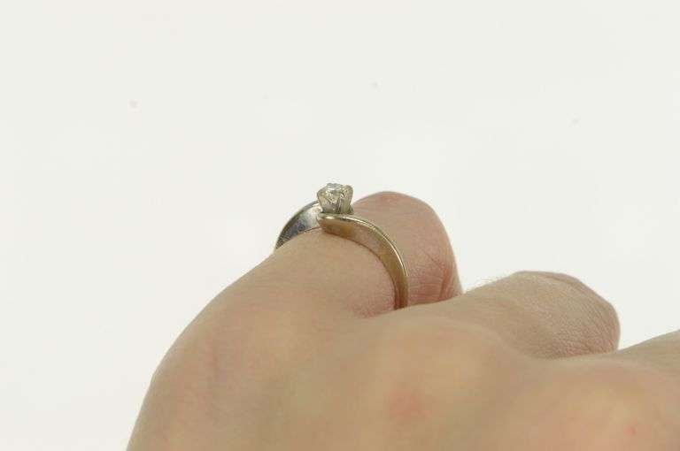 14K White Gold 0.16 Ct Diamond Solitaire Bypass Engagement Ring